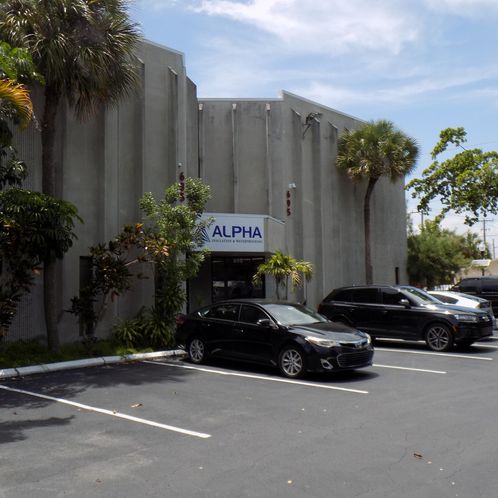 Dixie Box Building: 671 & 675 NW 4 Avenue, Fort Lauderdale, FL 33311